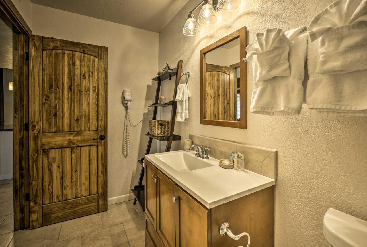 Adobe-Style Abode With Amenities - Walk To Plaza! Leilighet Santa Fe Eksteriør bilde