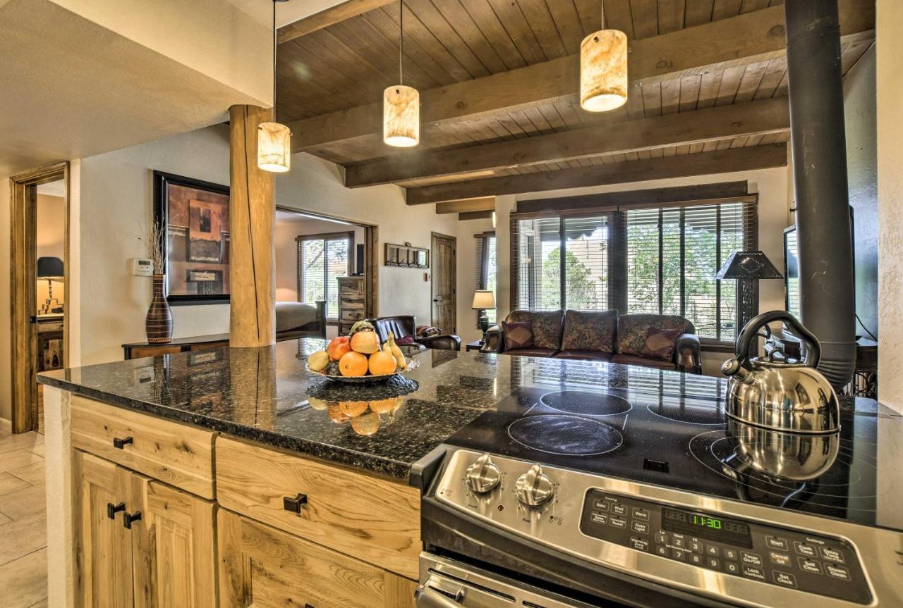 Adobe-Style Abode With Amenities - Walk To Plaza! Leilighet Santa Fe Eksteriør bilde